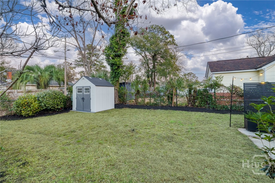 1416 E 53rd Street