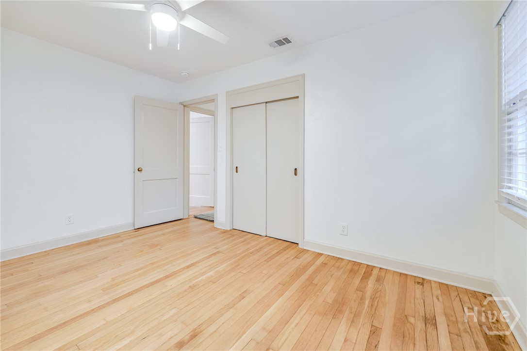 1416 E 53rd Street