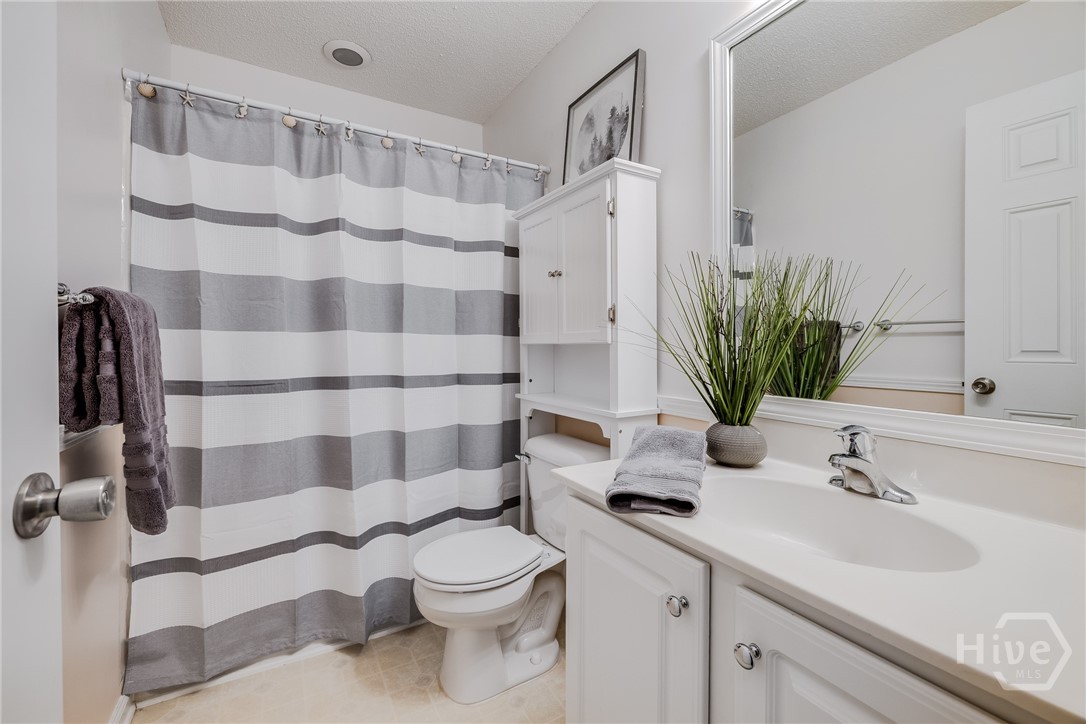 17 River Pointe Court