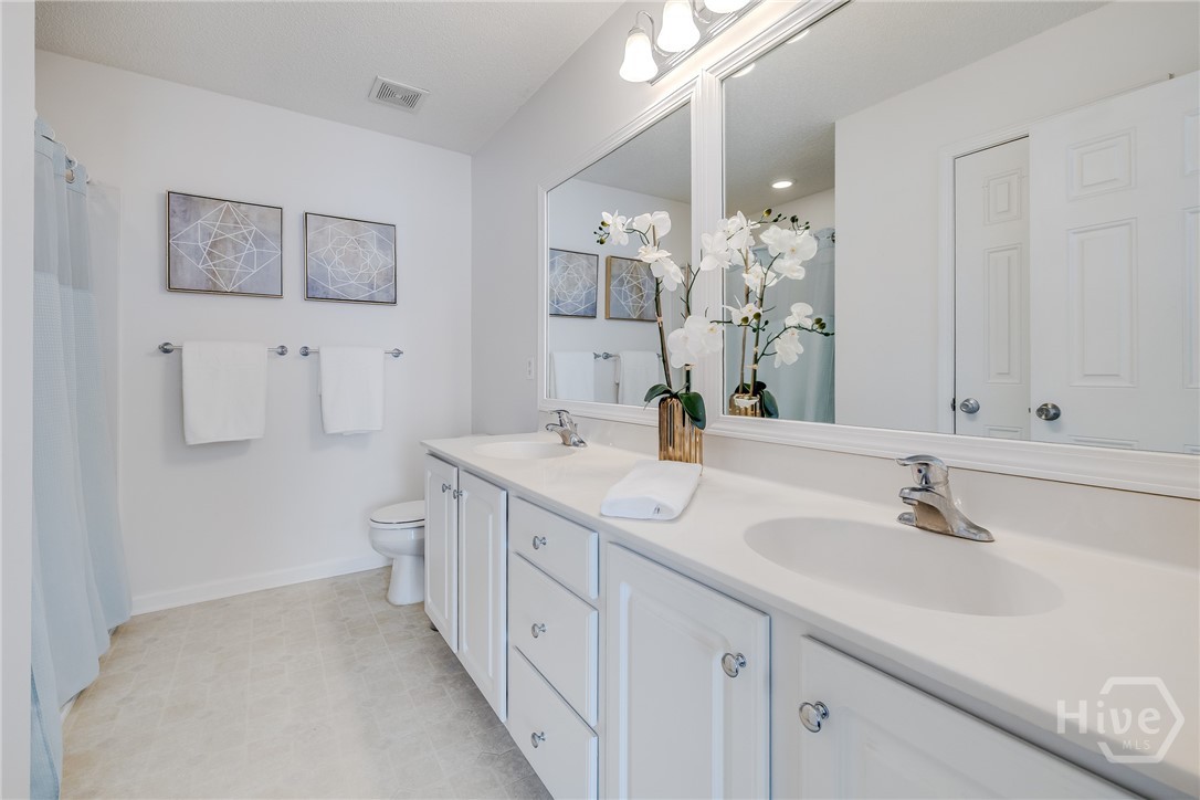 17 River Pointe Court