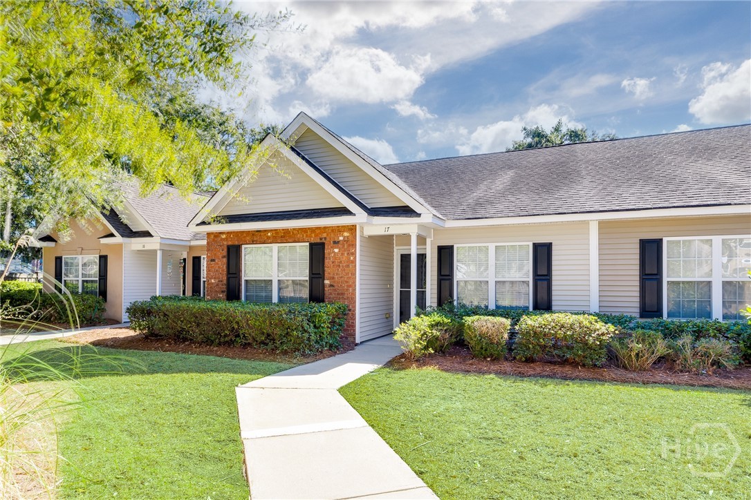 17 River Pointe Court