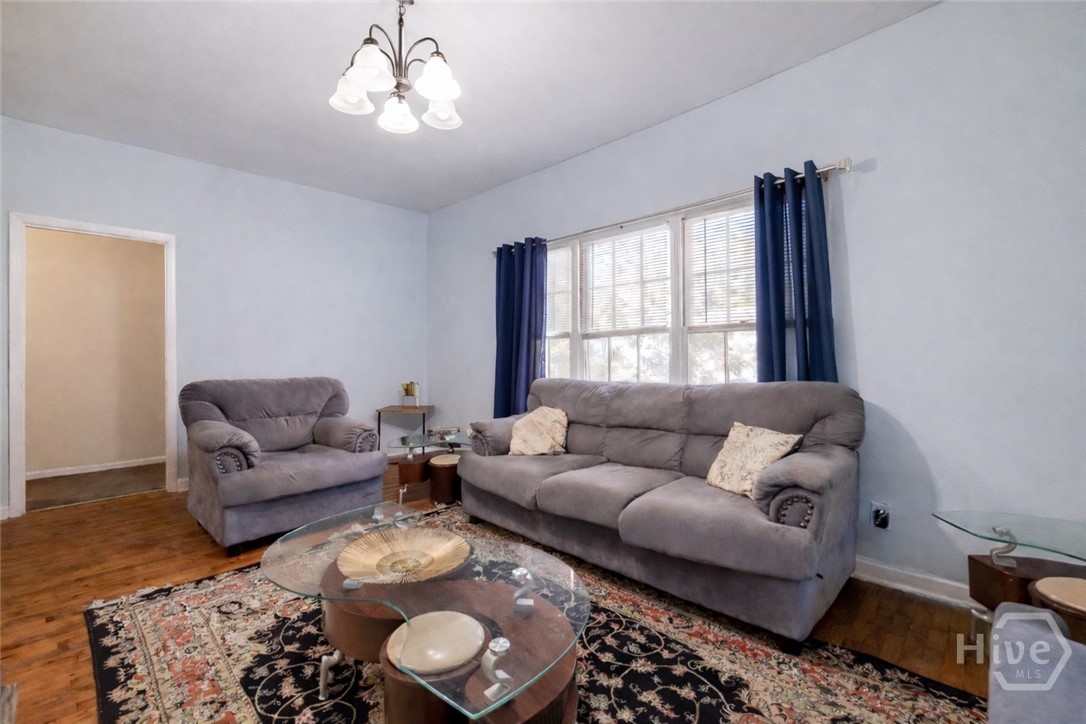 1117 NE 36th Street