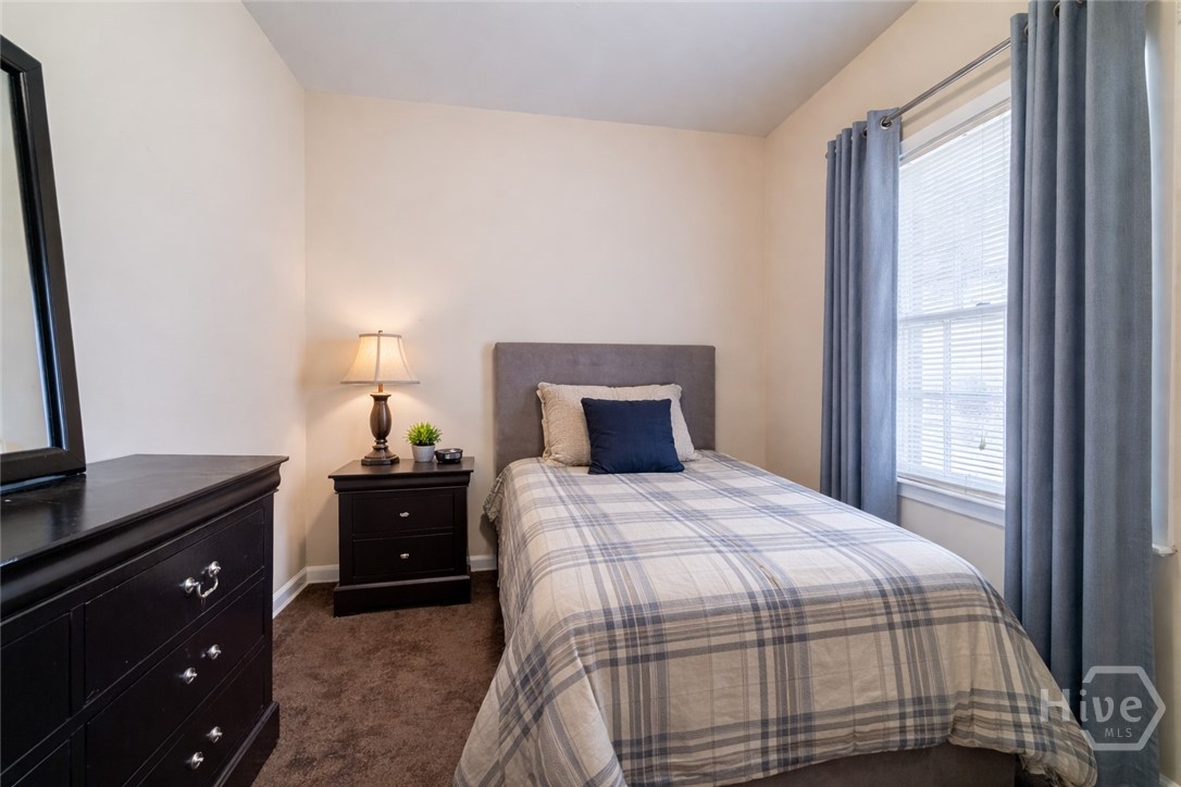 1117 NE 36th Street