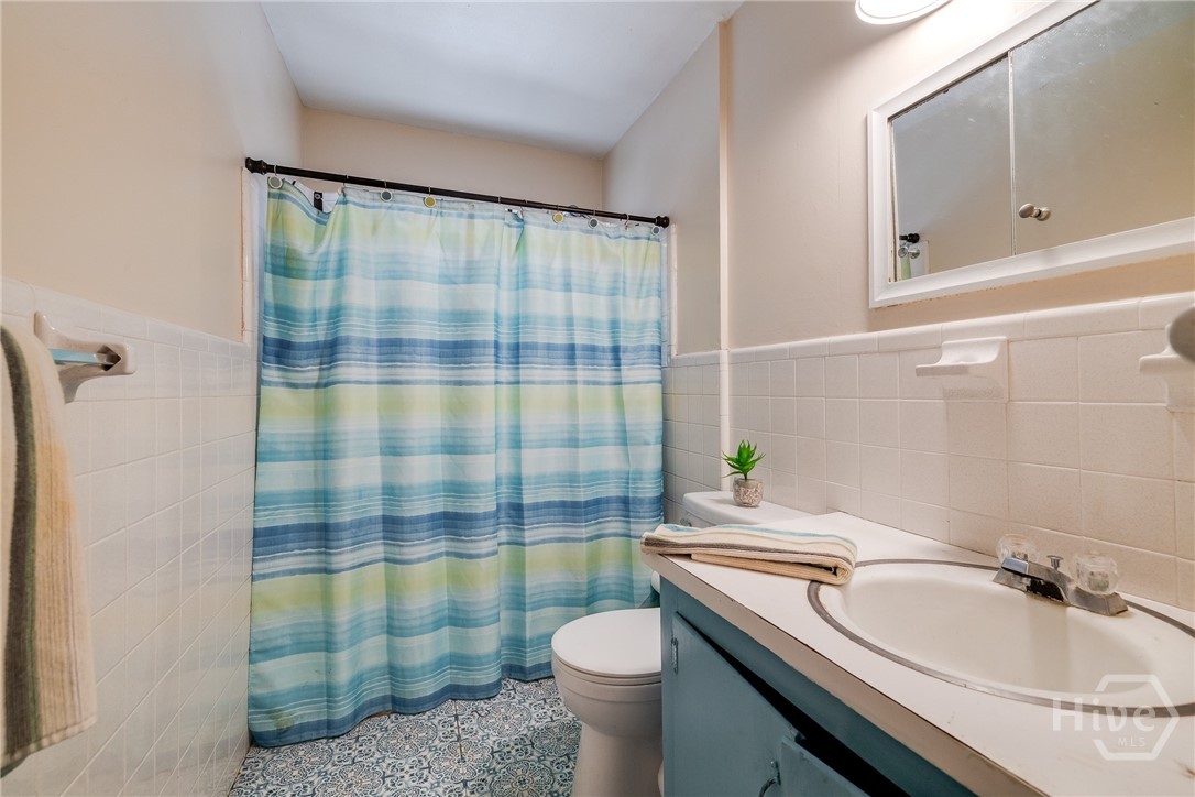 1117 NE 36th Street