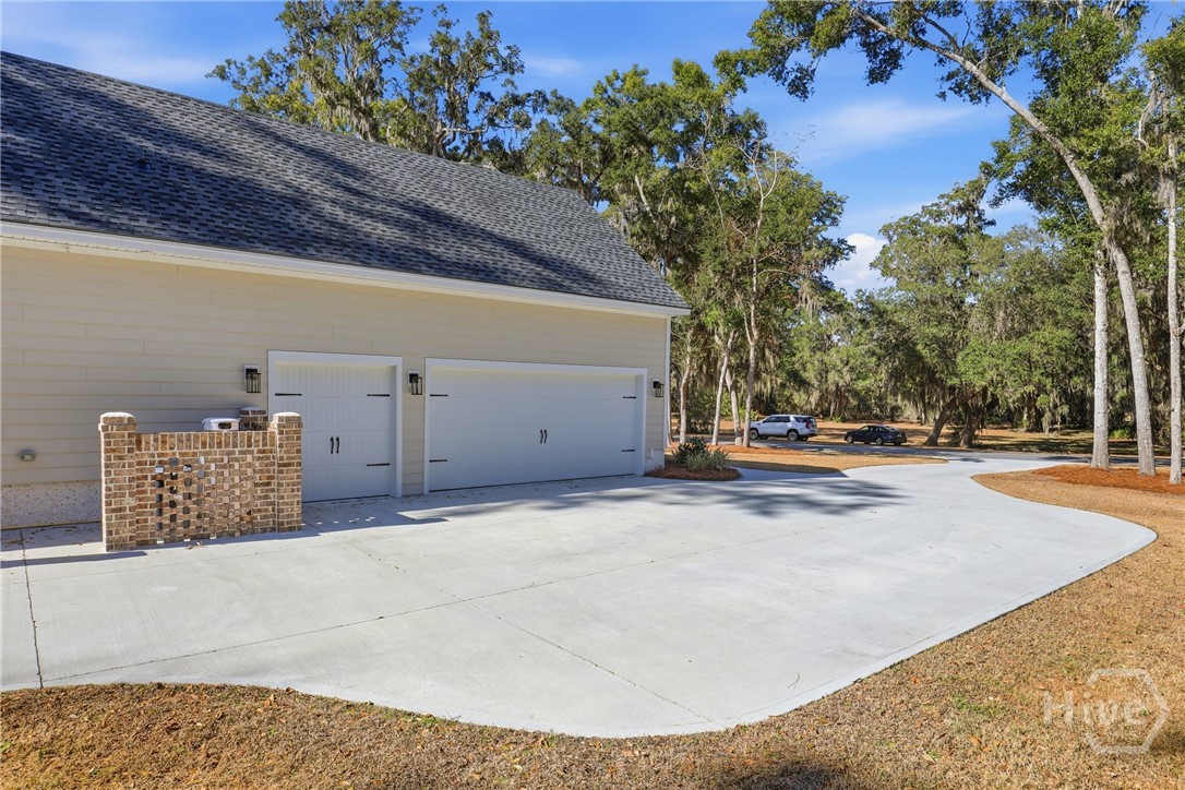 1727 Oak Forest Drive NE