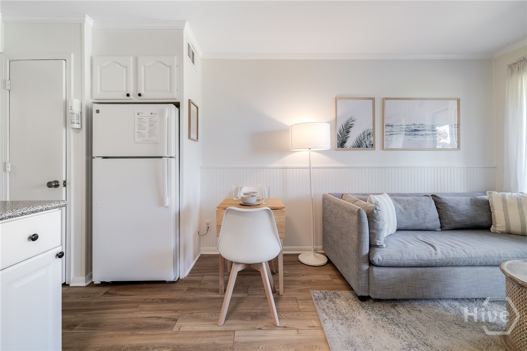 1217 Bay Street 109B