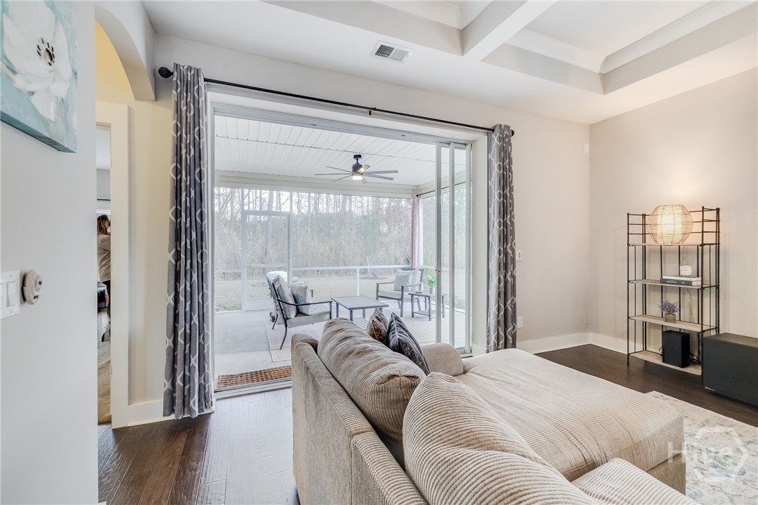 206 Martello Road