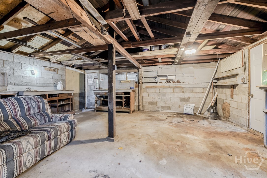 3903 Crane Street