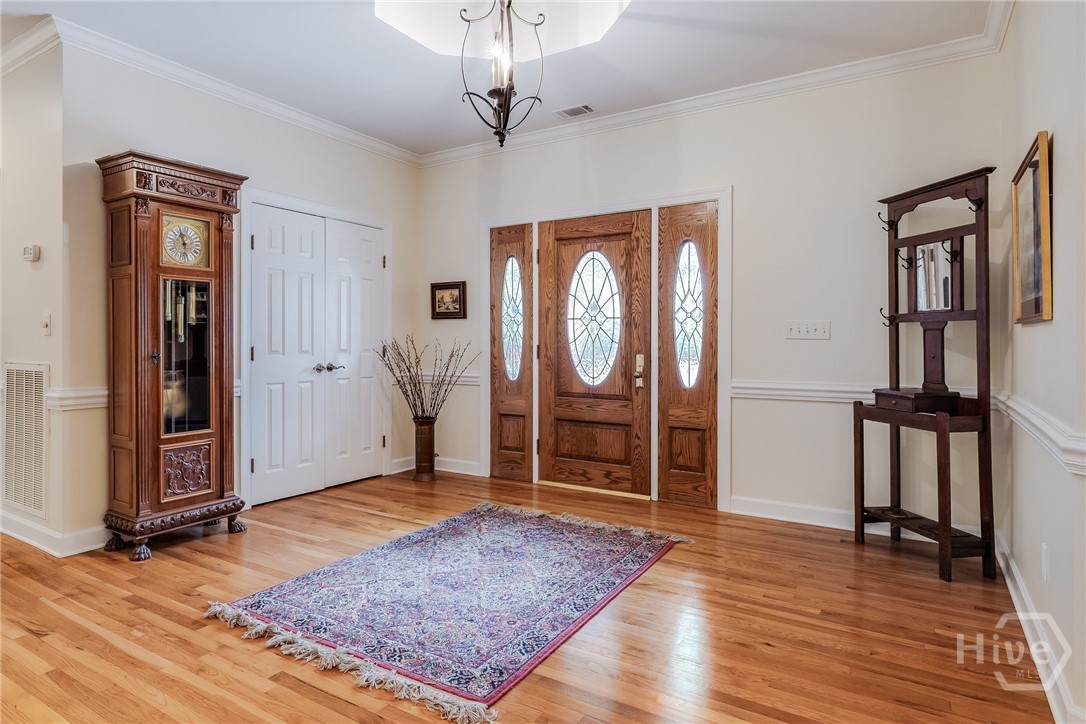 1 Hedgewood Lane