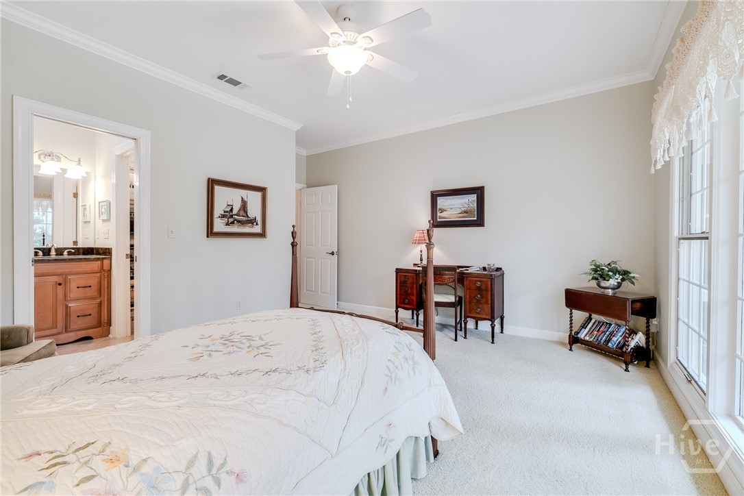 1 Hedgewood Lane