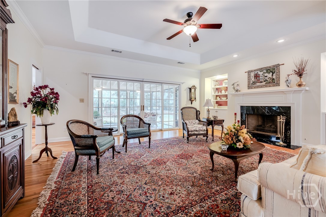 1 Hedgewood Lane