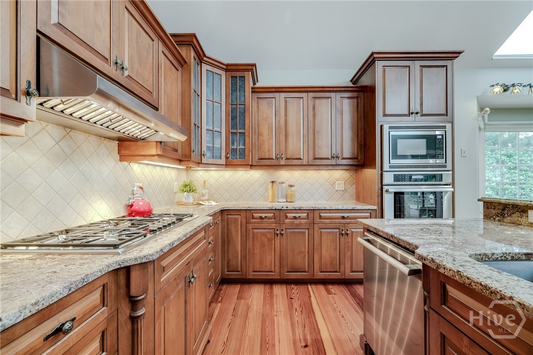 1 Hedgewood Lane