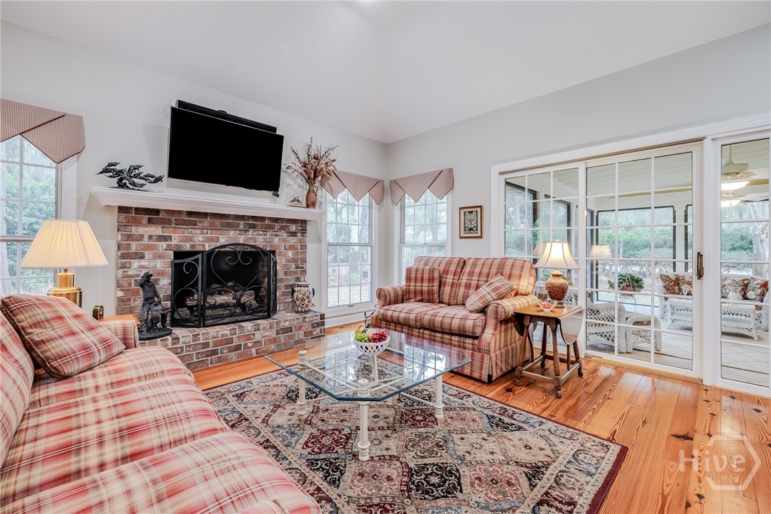 1 Hedgewood Lane