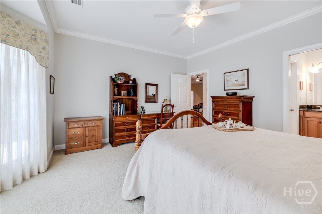 1 Hedgewood Lane
