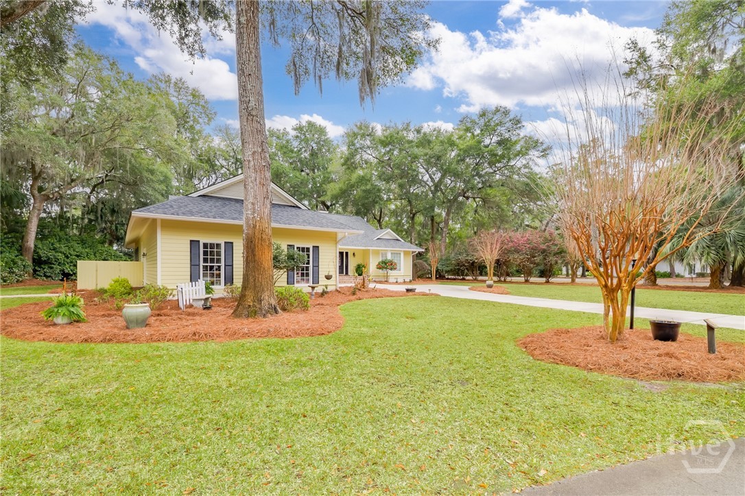 1 Hedgewood Lane