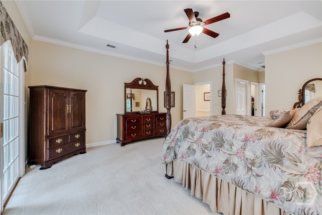 1 Hedgewood Lane