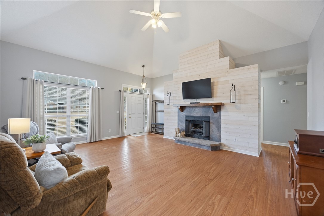 220 Joshua Circle
