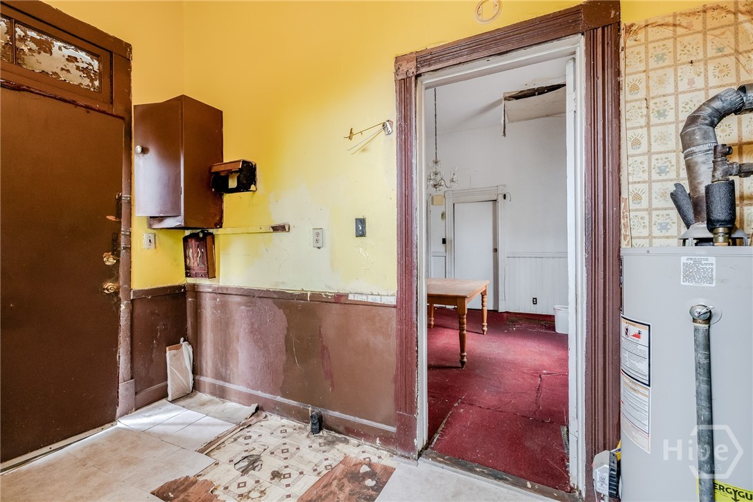 924-926 E Duffy Street