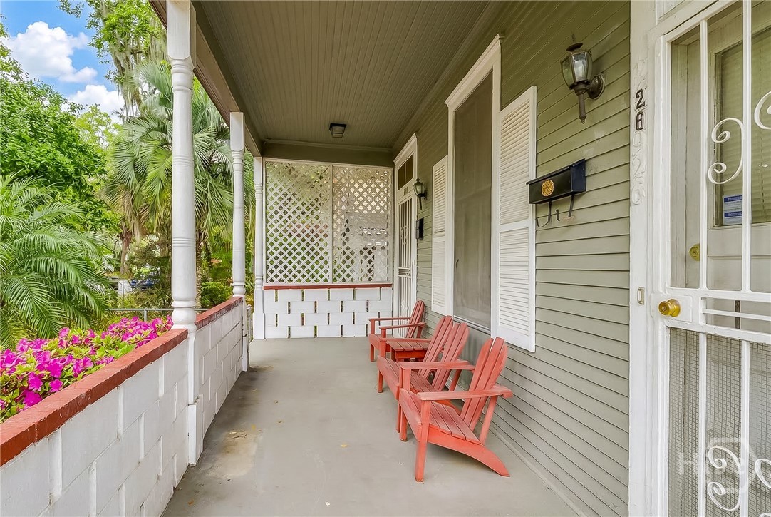 924-926 E Duffy Street