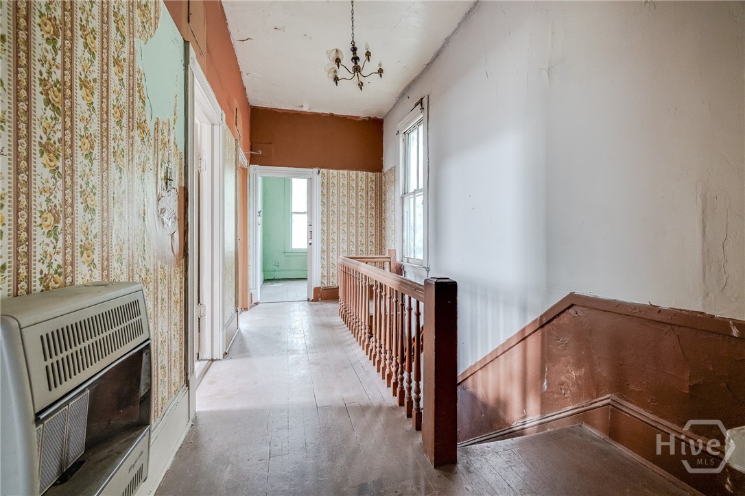 924-926 E Duffy Street