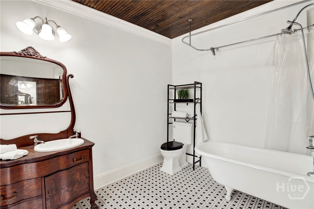 414 E Liberty Street