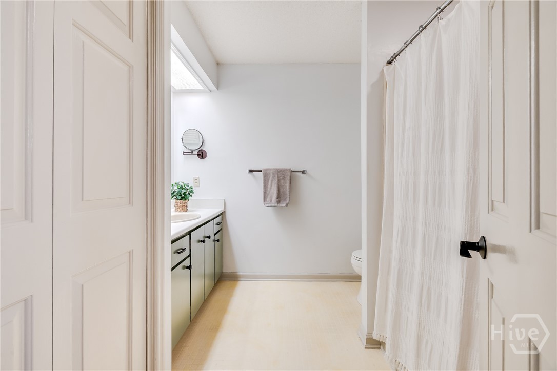 60 Village Green Circle