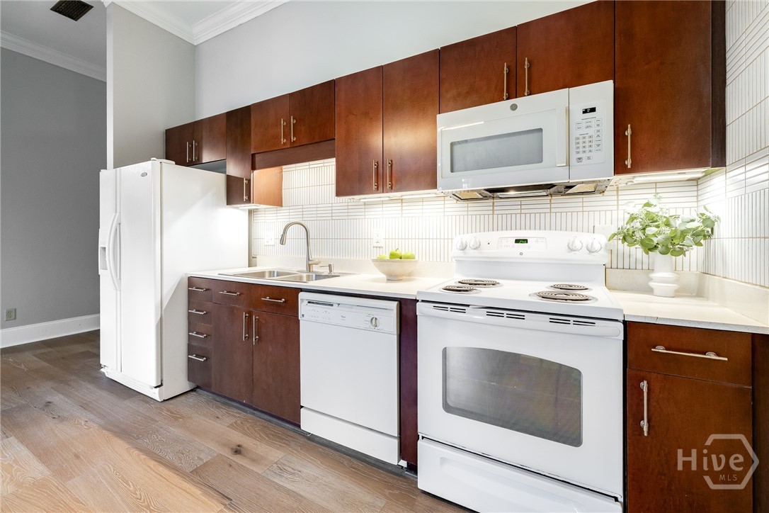 1835 Skidaway Road 204