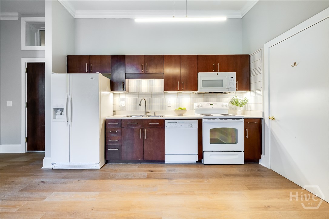 1835 Skidaway Road 204