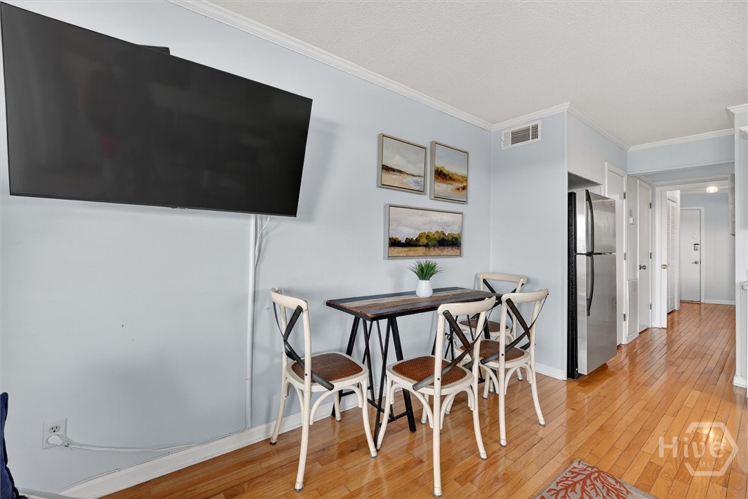 1217 Bay Street 301A