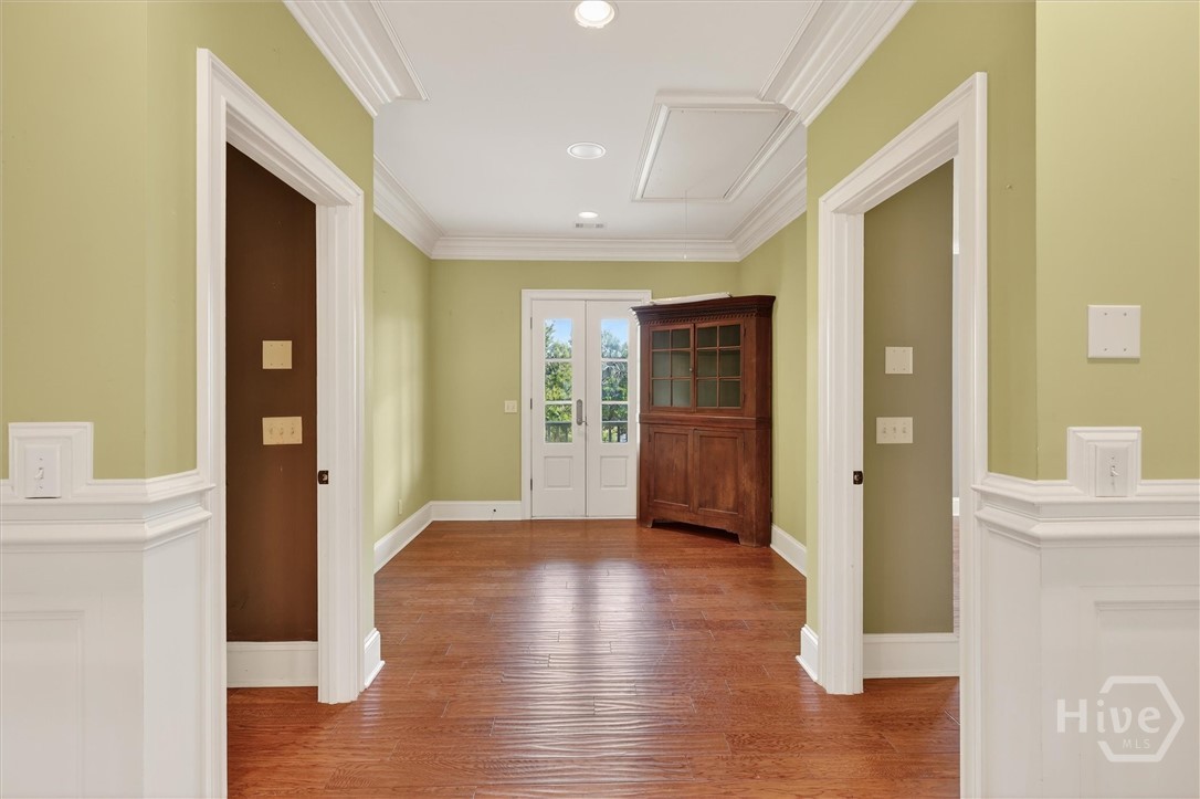 12 Parkside Boulevard