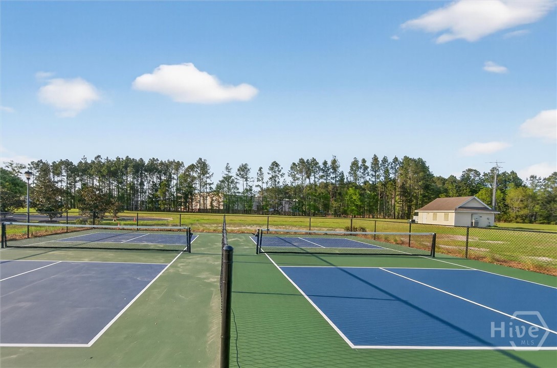 12 Parkside Boulevard