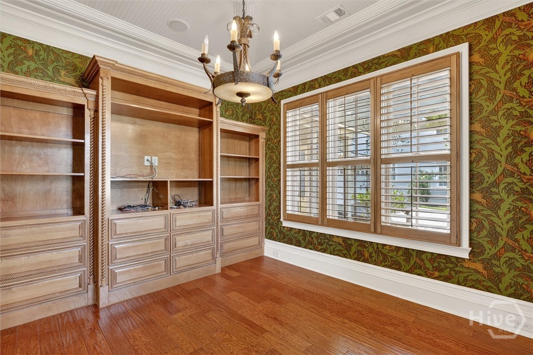 12 Parkside Boulevard