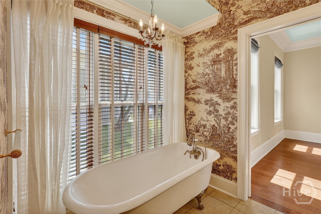 12 Parkside Boulevard