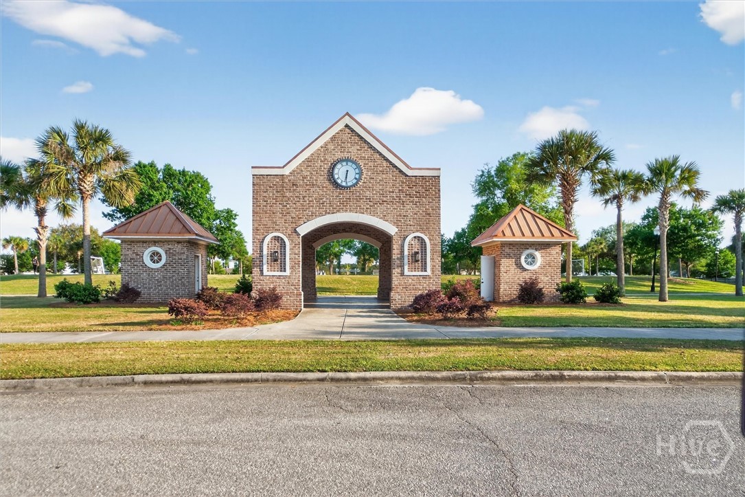 12 Parkside Boulevard