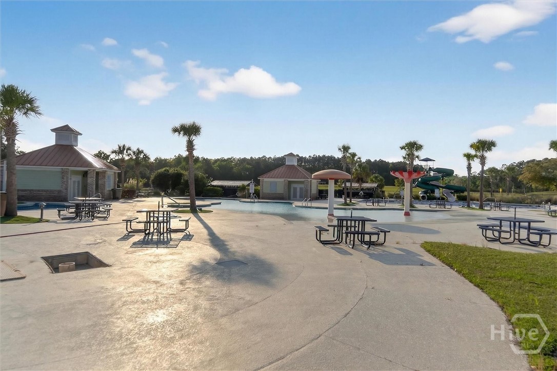 12 Parkside Boulevard