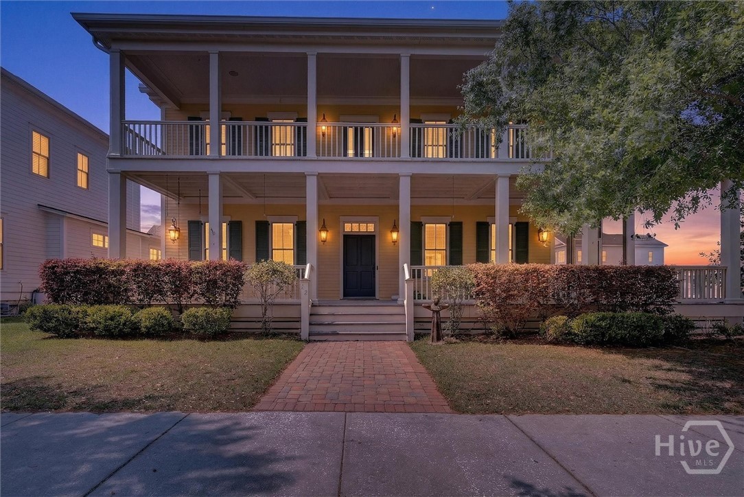 12 Parkside Boulevard