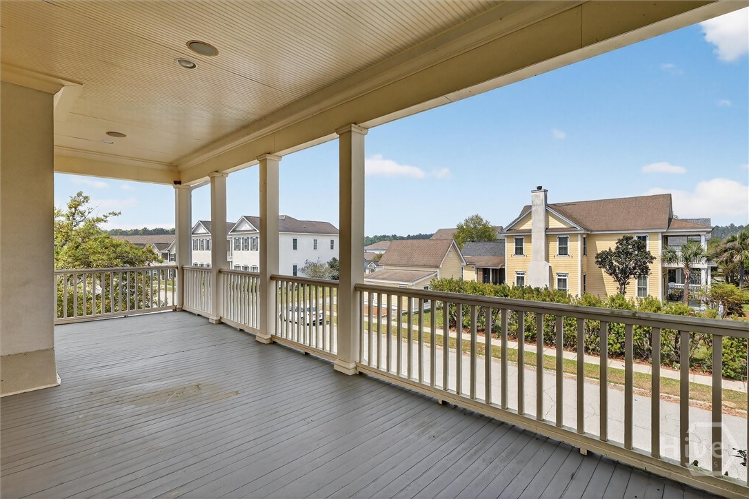 12 Parkside Boulevard