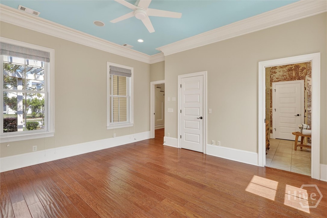 12 Parkside Boulevard