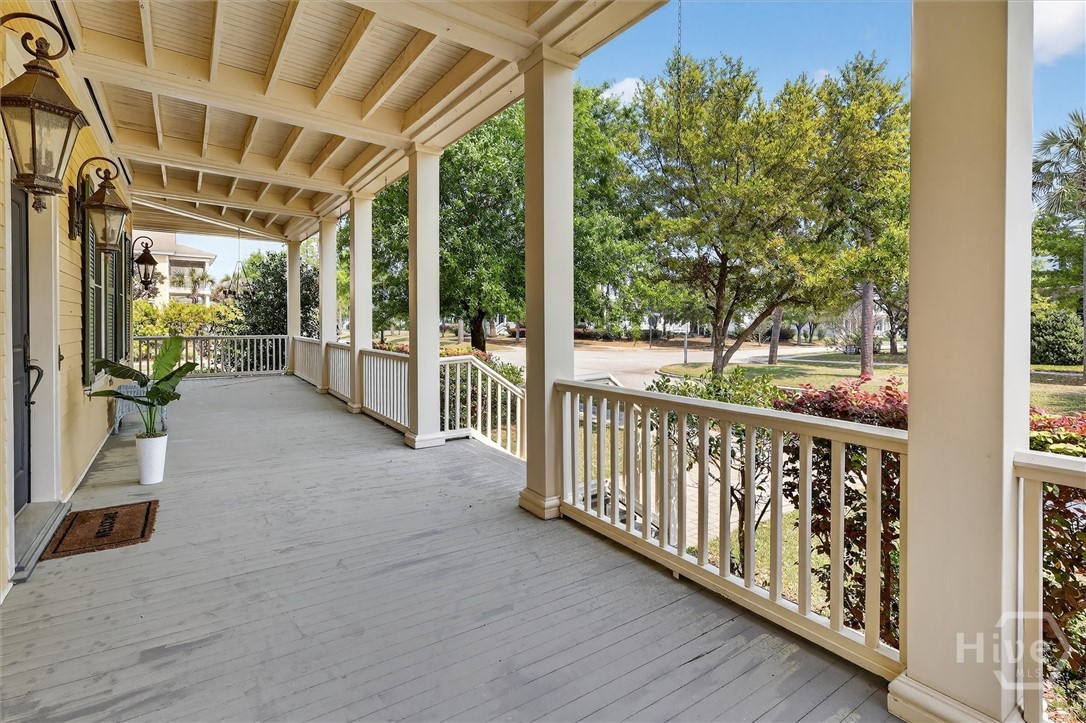 12 Parkside Boulevard