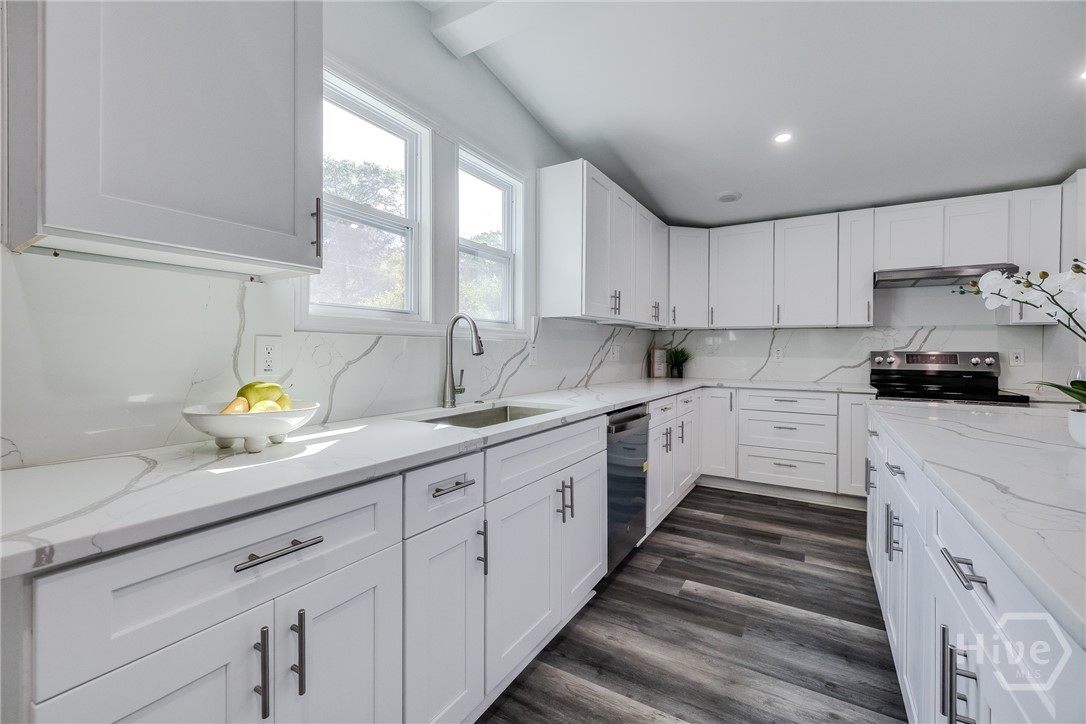 331 Planters Drive