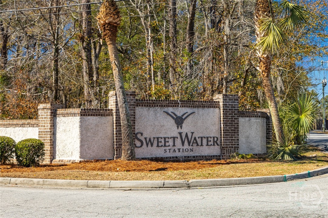 10 Steel Magnolia Lane