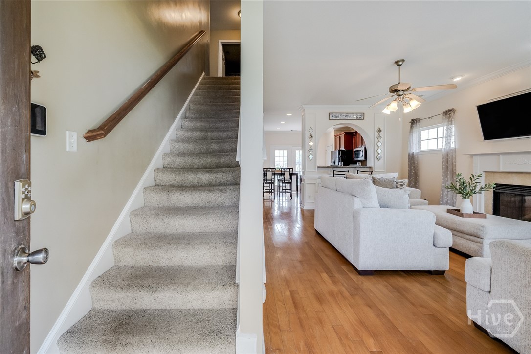 10 Steel Magnolia Lane