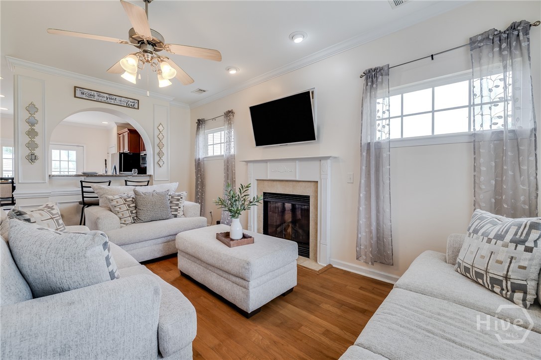 10 Steel Magnolia Lane