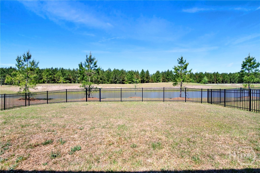 815 Longleaf Drive