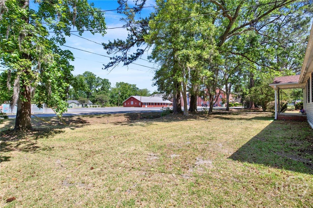 17 Russell Avenue