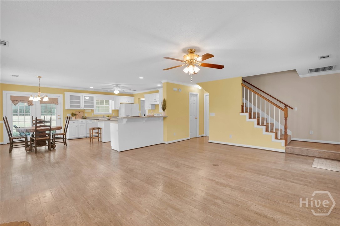 548 Sand Hill Road