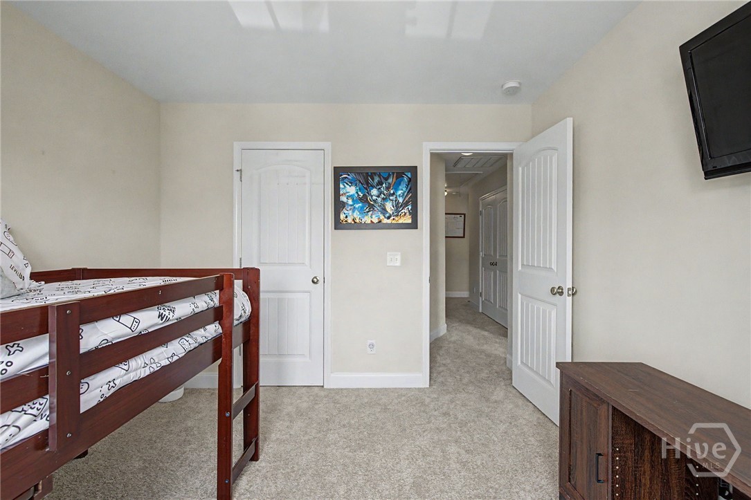345 Canyon Oak Loop