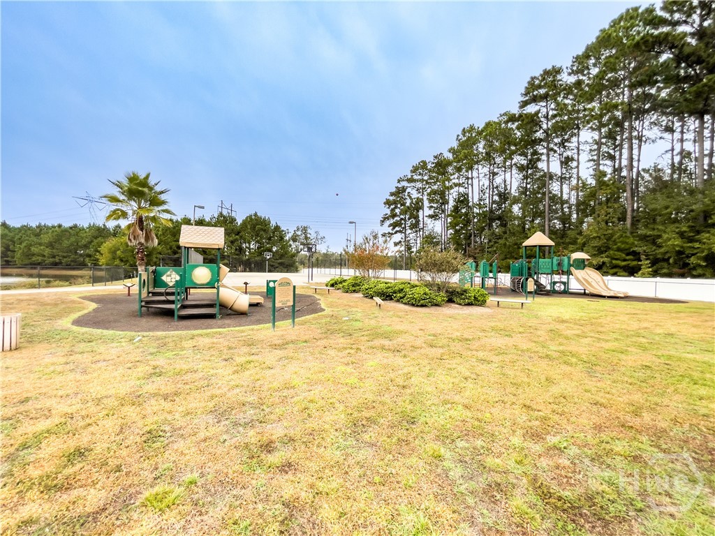 345 Canyon Oak Loop
