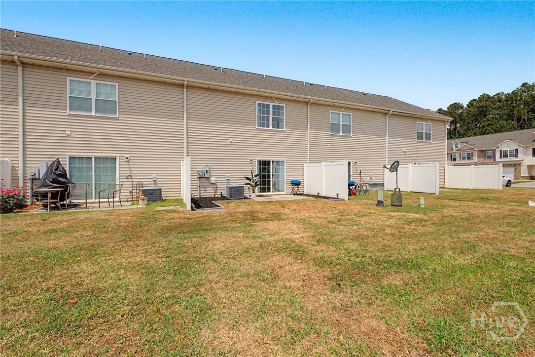 345 Canyon Oak Loop
