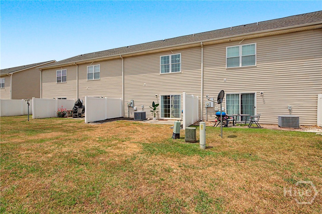 345 Canyon Oak Loop